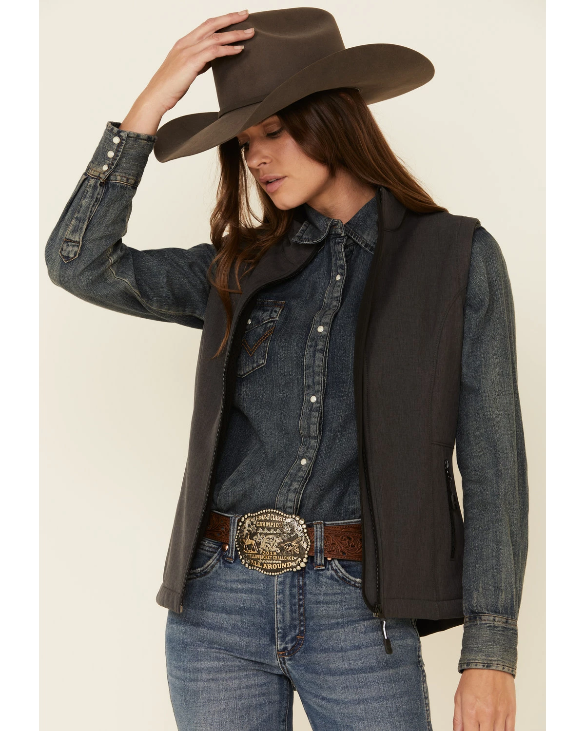 Roper Women's Grey Softshell Bonded Fleece-Lined Vest 8 Roper Women's Grey Softshell Bonded Fleece-Lined Vest - Image 6