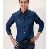 Roper Women's Medium Wash Contrast Yoke Long Sleeve Western Shirt Blue 2 Roper Women's Medium Wash Contrast Yoke Long Sleeve Western Shirt Blue -Roper Shop 2000326887 400 P1