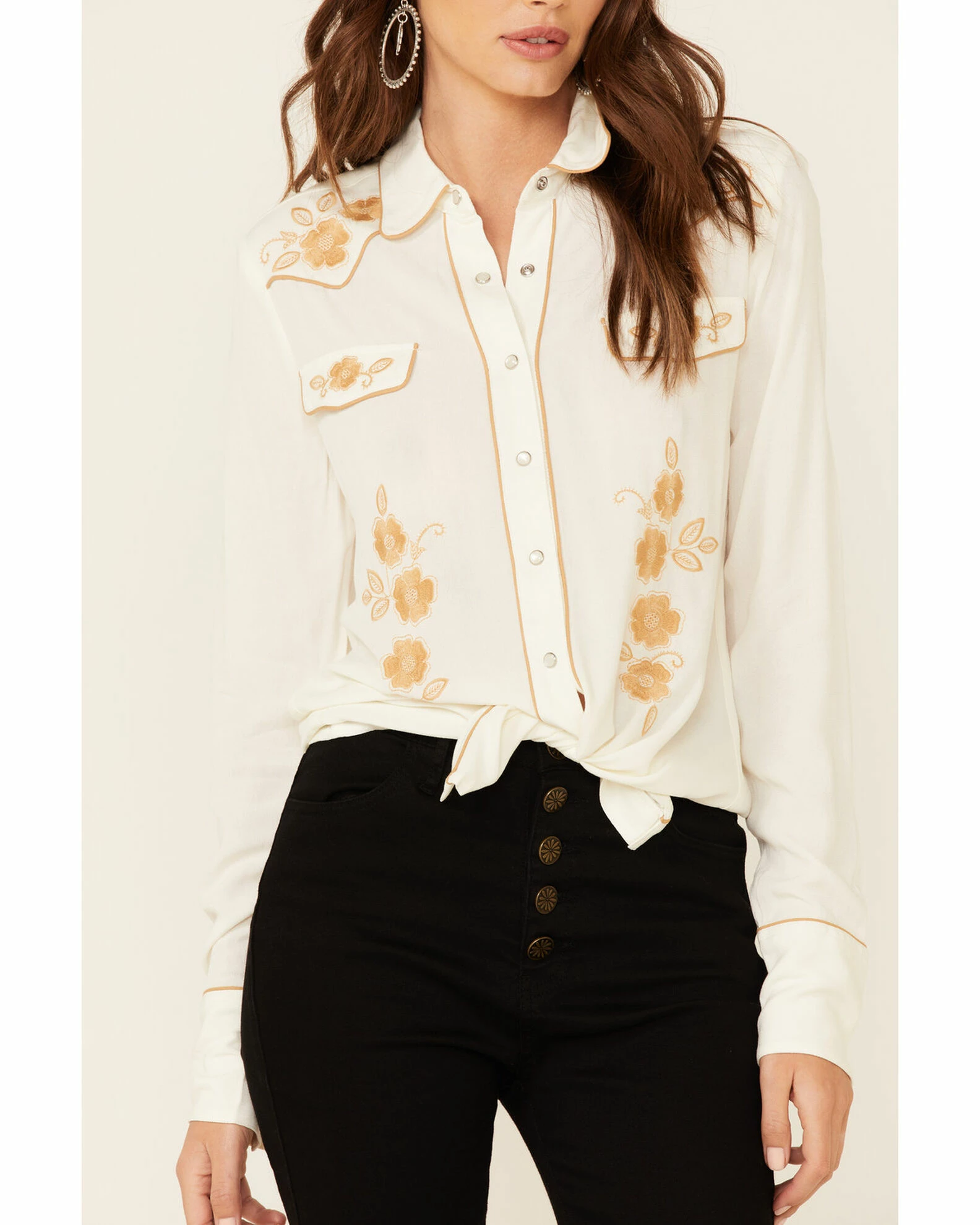 Roper Stetson Women's White Poly Crepe Retro Embroidered Long Sleeve Snap Western Shirt 5 Roper Stetson Women's White Poly Crepe Retro Embroidered Long Sleeve Snap Western Shirt - Image 3