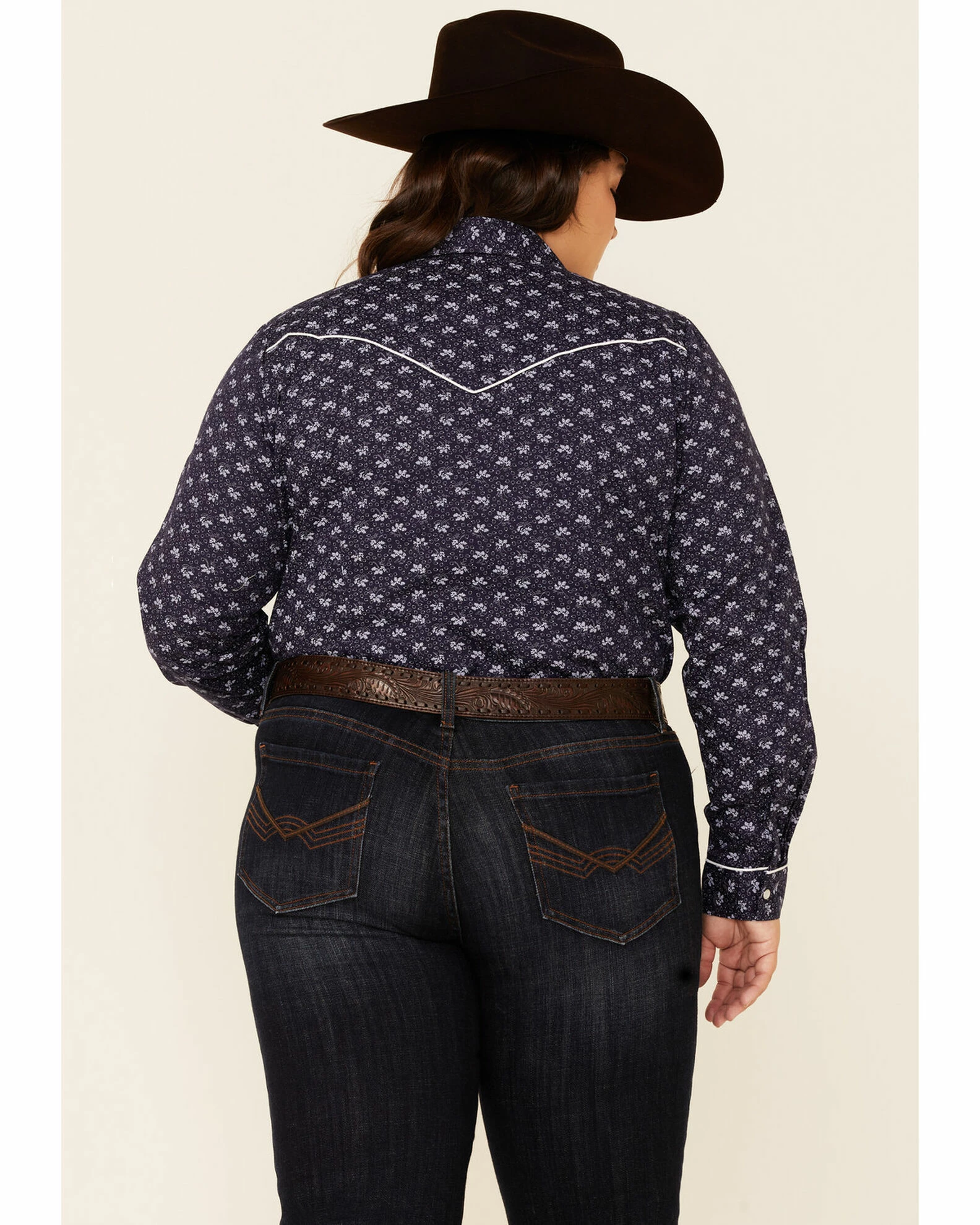 Roper Women's Classic Floral Print Long Sleeve Snap Western Core Shirt - Plus Blue 6 Roper Women's Classic Floral Print Long Sleeve Snap Western Core Shirt - Plus Blue - Image 4