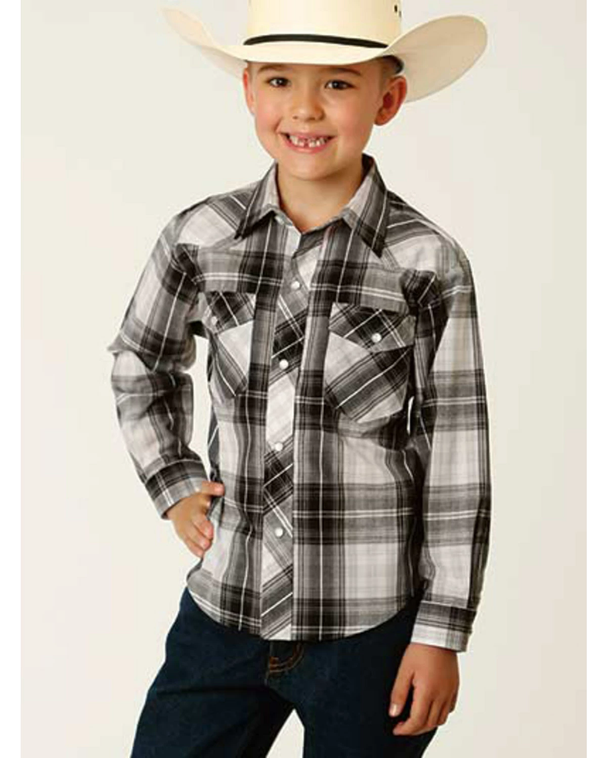 Roper Boys' Classic Black Plaid Long Sleeve Snap Western Shirt 6 Roper Boys' Classic Black Plaid Long Sleeve Snap Western Shirt - Image 4