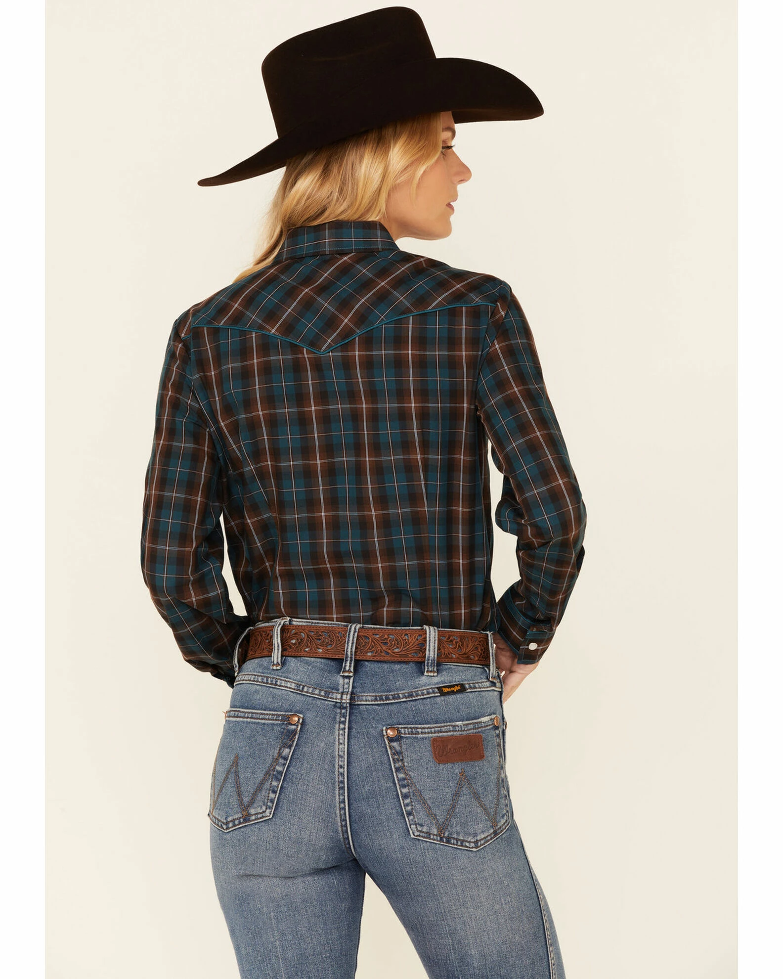 Roper Women's Brown & Teal Plaid Piped Long Sleeve Snap Western Core Shirt 6 Roper Women's Brown & Teal Plaid Piped Long Sleeve Snap Western Core Shirt - Image 4