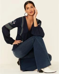 Roper Women's Victorian Garden Floral Embroidered Long Sleeve Peasant Top  Navy -Roper Shop 2000346303 410 P1 1