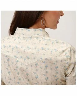 Roper Women's Floral Print Long Sleeve Snap Western Shirt - Plus Cream -Roper Shop 2000358906 110 P2