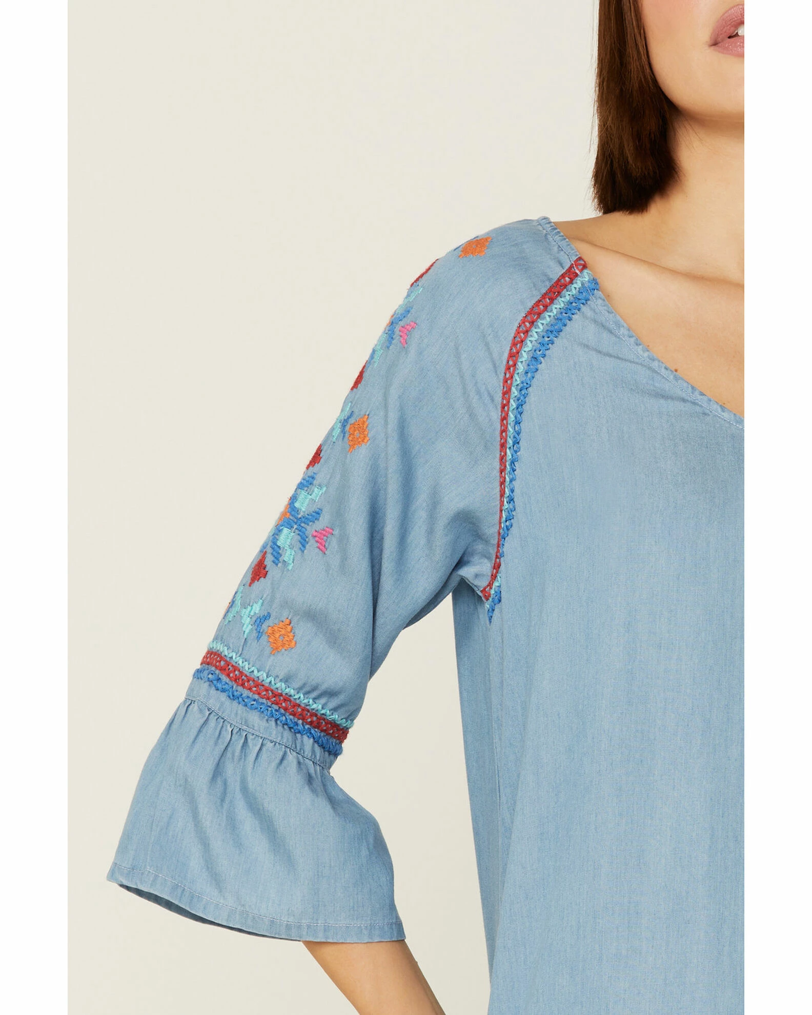 Roper Women's Southwestern Embroidered Bell Sleeve Denim Dress Blue 6 Roper Women's Southwestern Embroidered Bell Sleeve Denim Dress Blue - Image 4