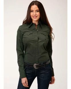 Roper Women's Solid Redwood Long Sleeve Snap Western Shirt Green 7 Roper Women's Solid Redwood Long Sleeve Snap Western Shirt Green -Roper Shop 2000359997 300 P1 1