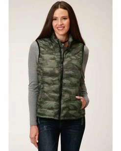 Roper Women's Camo Quilted Puffer Vest Camouflage 7 Roper Women's Camo Quilted Puffer Vest Camouflage -Roper Shop 2000360009 340 P1 1