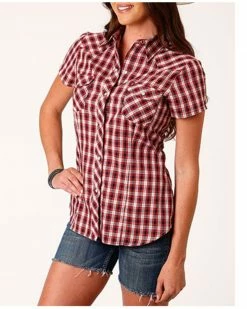 Roper Women's Plaid Print Short Sleeve Snap Western Shirt - Plus Red