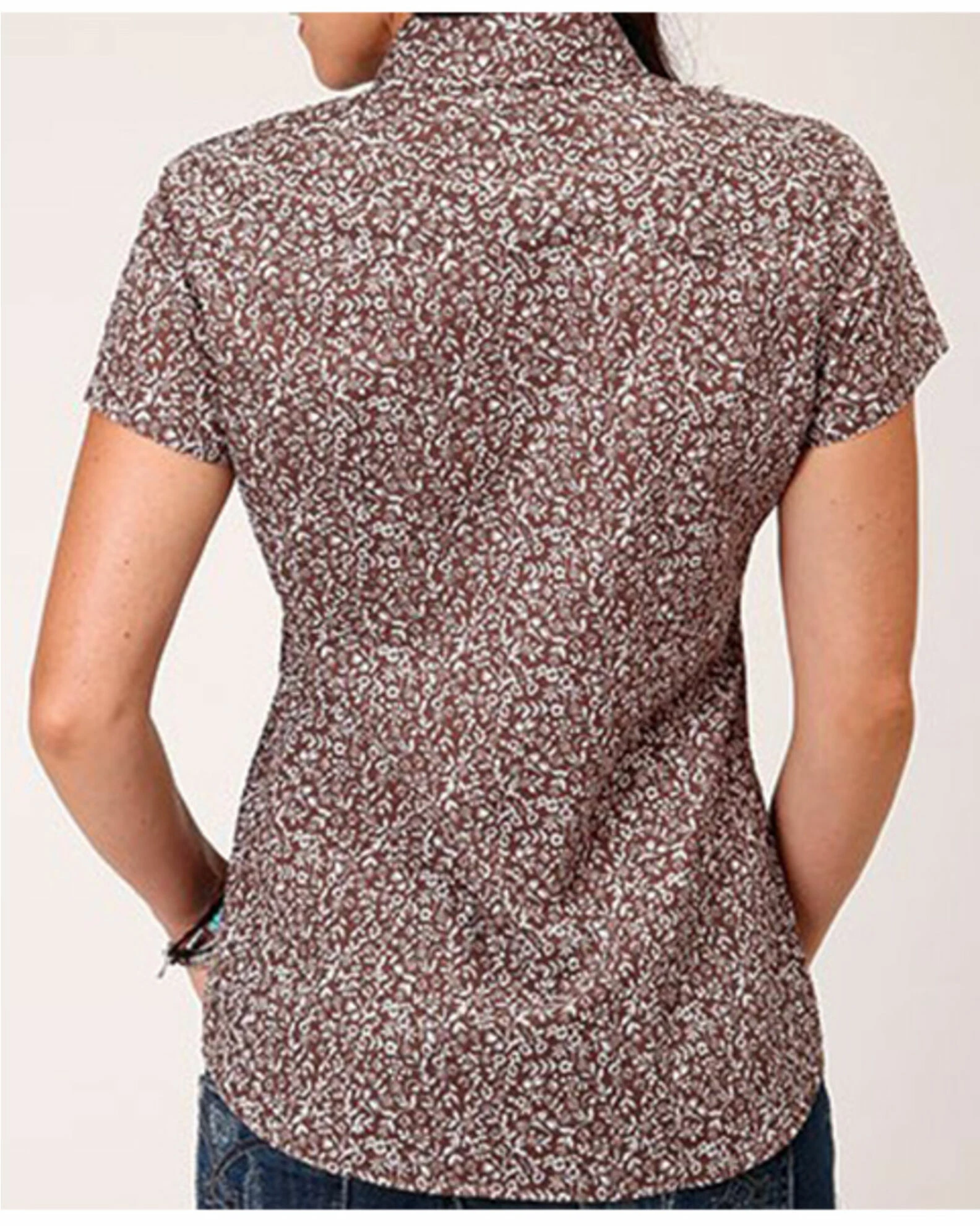 Roper Women's Floral Print Short Sleeve Snap Western Shirt - Plus Brown 4 Roper Women's Floral Print Short Sleeve Snap Western Shirt - Plus Brown - Image 2
