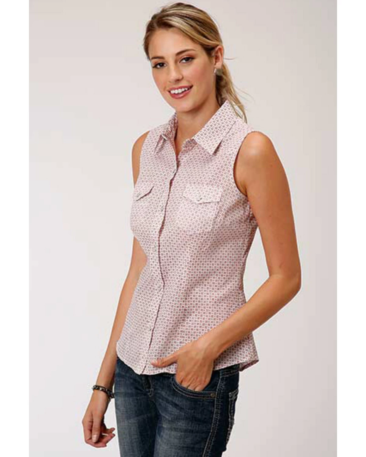 Roper Women's Block Print Sleeveless Western Shirt White 5 Roper Women's Block Print Sleeveless Western Shirt White - Image 3