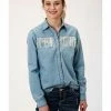 Roper Women's Light Wash Long Sleeve Snap Western Core Denim Shirt  Blue -Roper Shop 2000367044 400 P1