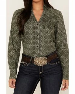 Roper Women's Medallion Print Long Sleeve Snap Western Shirt Green 9 Roper Women's Medallion Print Long Sleeve Snap Western Shirt Green -Roper Shop 2000378230 300 P3