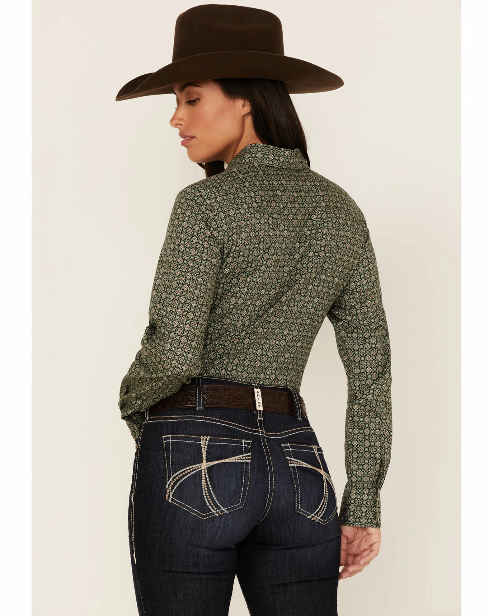 Roper Women's Medallion Print Long Sleeve Snap Western Shirt Green 6 Roper Women's Medallion Print Long Sleeve Snap Western Shirt Green - Image 4