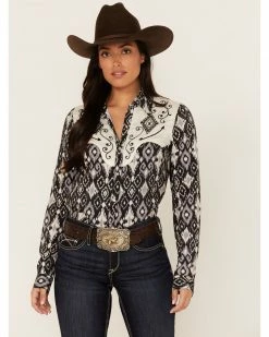 Roper Women's Southwestern Diamond Print Long Sleeve Snap Western Shirt Black