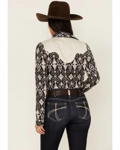 Roper Women's Southwestern Diamond Print Long Sleeve Snap Western Shirt Black -Roper Shop 2000378231 001 P4