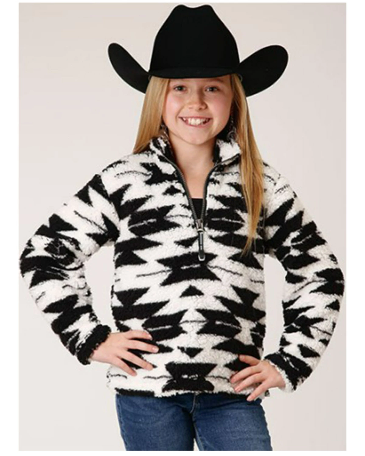 Roper Girls' Southwestern Print Sherpa Quarter-Zip Sweater Black 5 Roper Girls' Southwestern Print Sherpa Quarter-Zip Sweater Black - Image 4